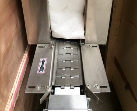 CE-445 Shrink Heat Tunnel Packaging Machine - Solid Flat Surface Conveyor