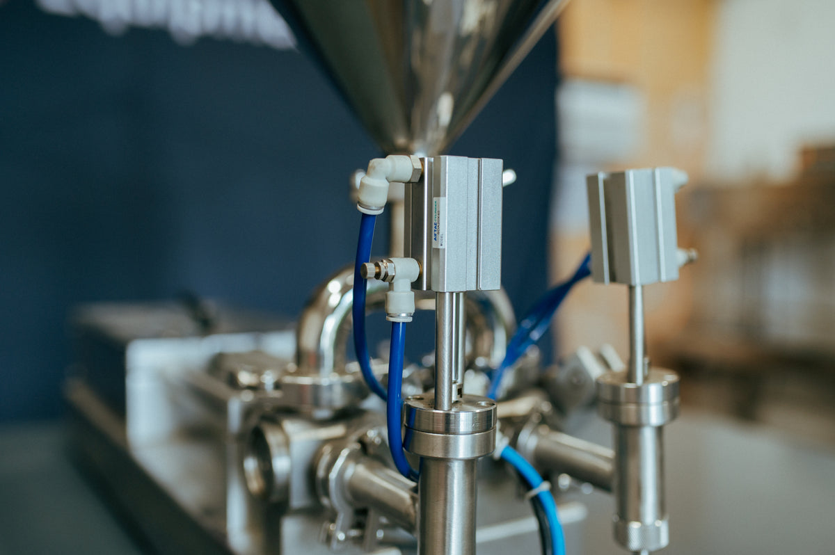 SGP Dual Head Cream & Liquid Piston Filler Machine*