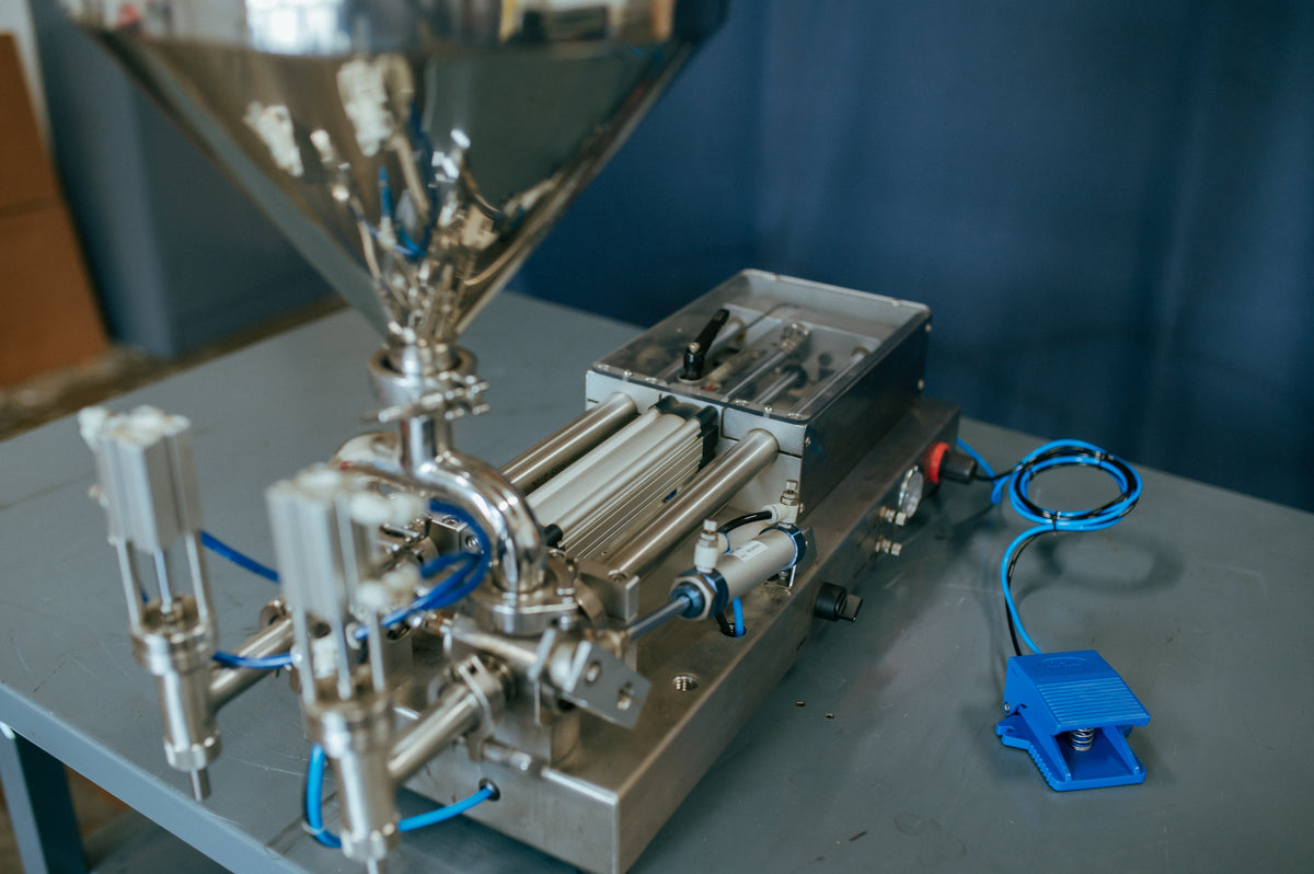 SGP Dual Head Cream & Liquid Piston Filler Machine*